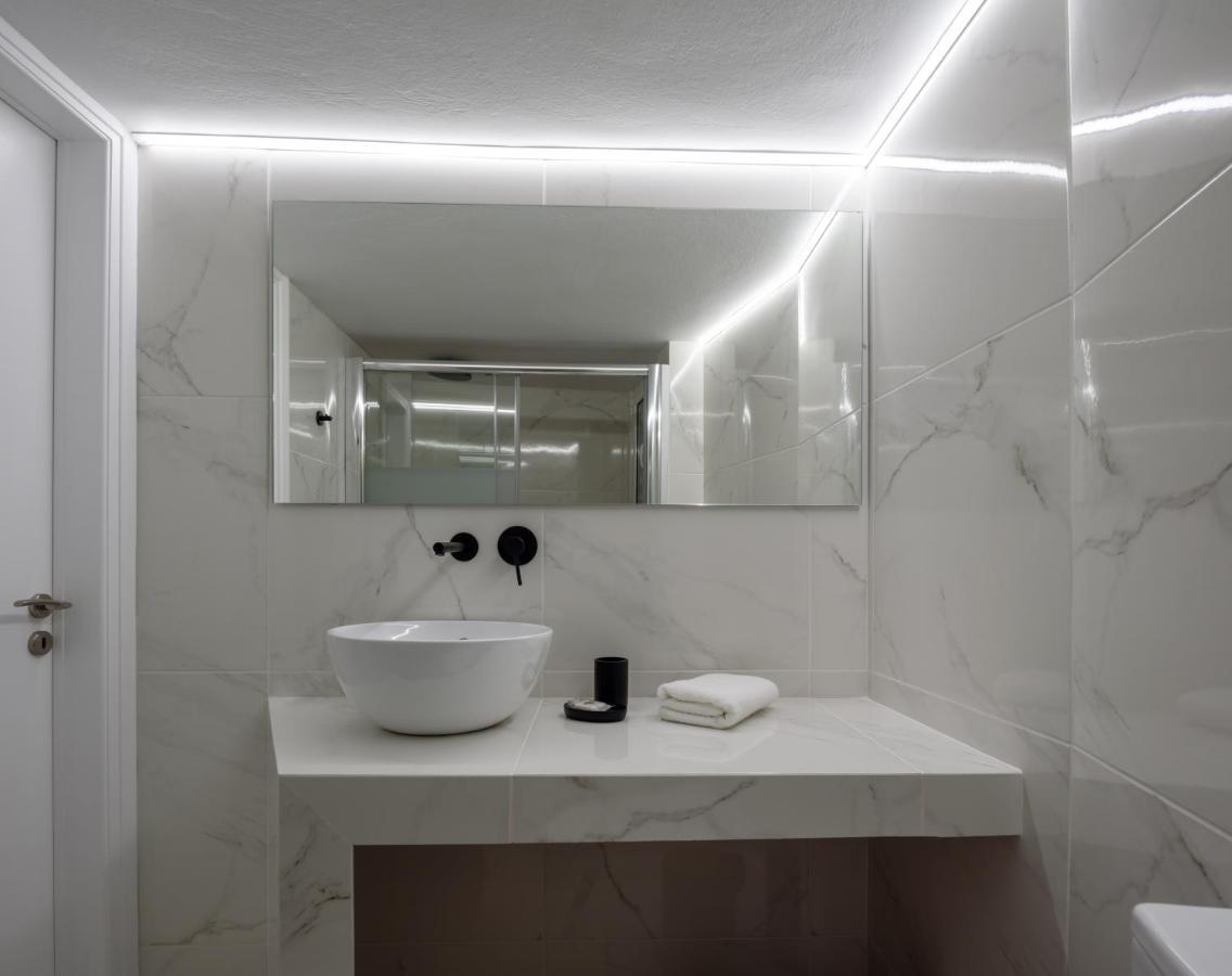 Acropolis Grand Apartment Афины Экстерьер фото